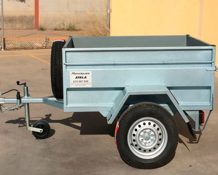 Reboque de transporte novo de eixo único – 140 × 105 × 50 cm – PBT de 750 kg