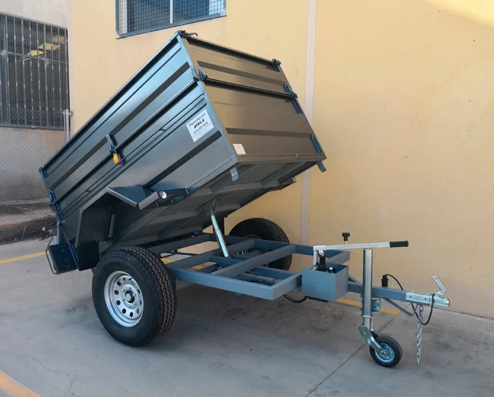 Reboque 4x4 Basculante Hidráulico Manual (Novo) – 200 × 130 × 60 + 35 cm – PBT 750 kg