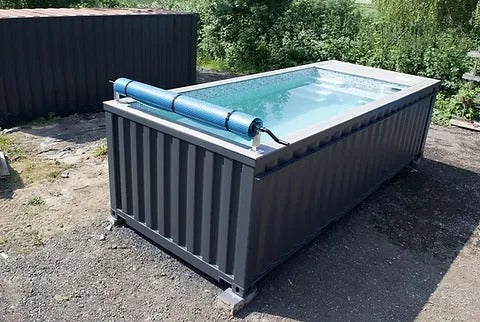 Piscina em contentor nova de 6 metros
