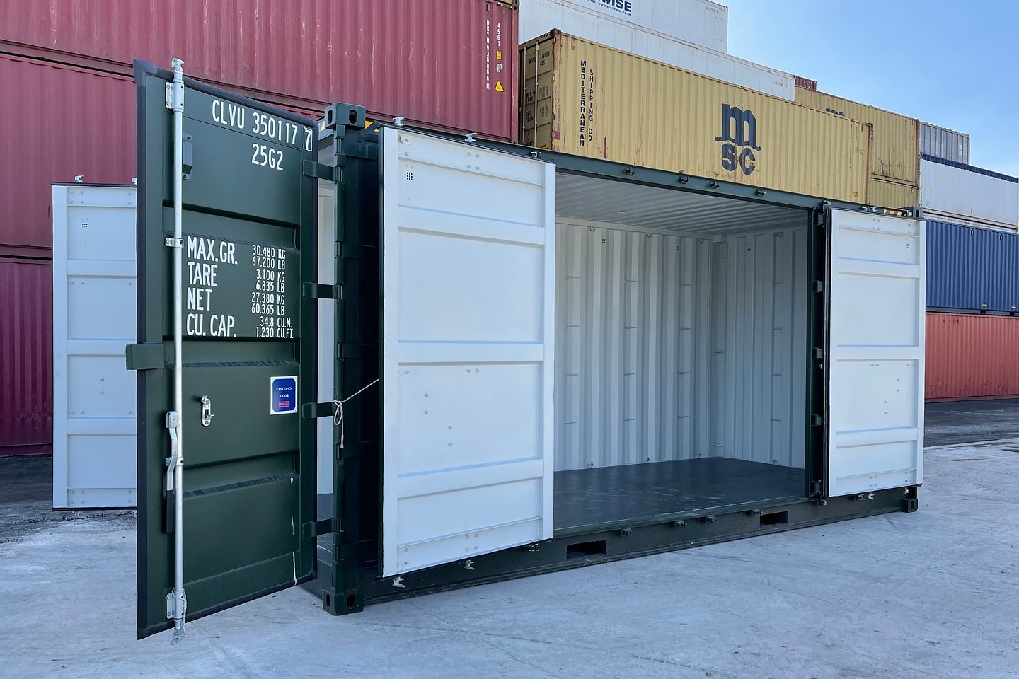 Contentor marítimo novo de 20 pés High Cube (HC) com portas laterais