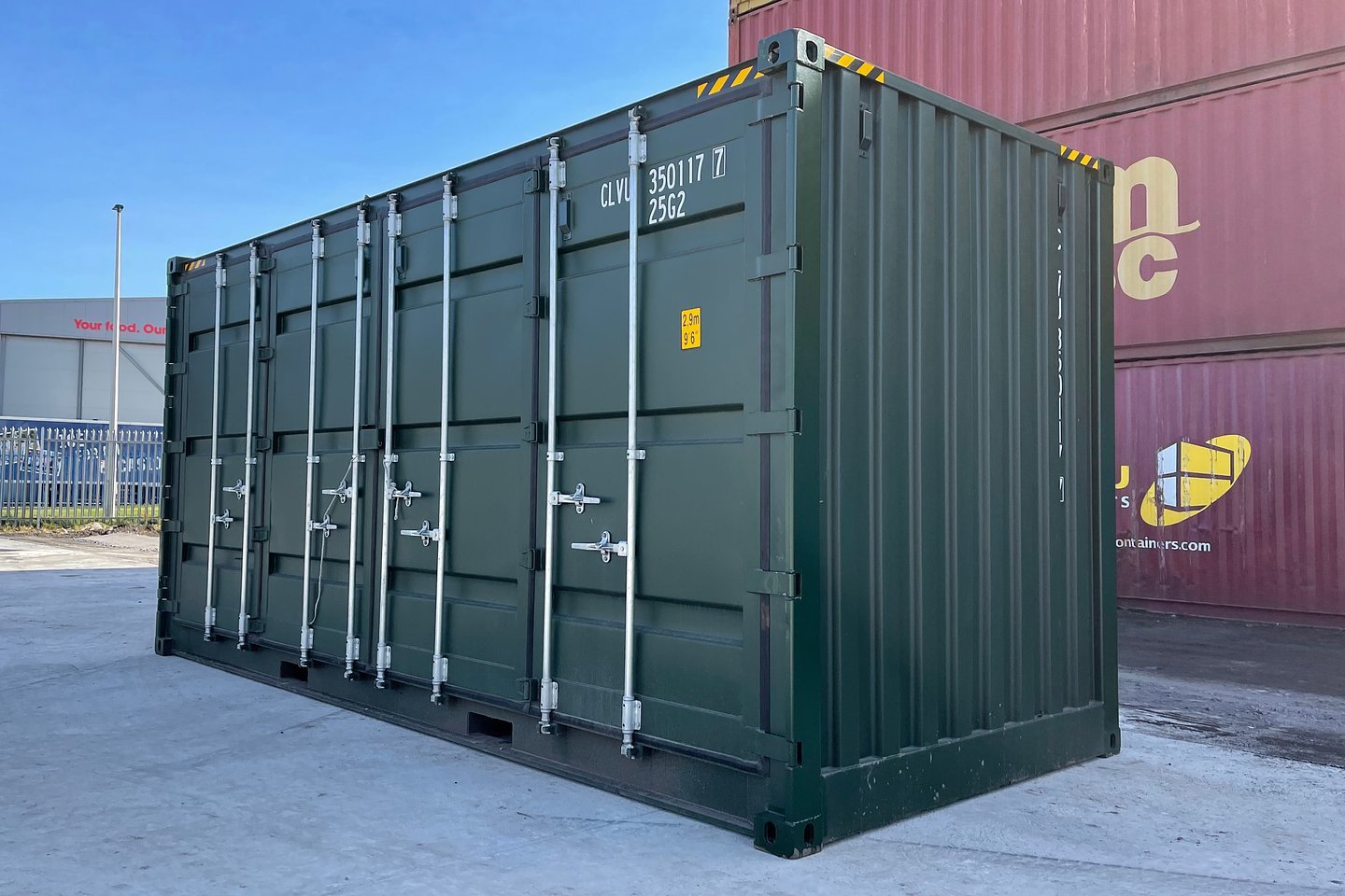 Contentor marítimo novo de 20 pés High Cube (HC) com portas laterais