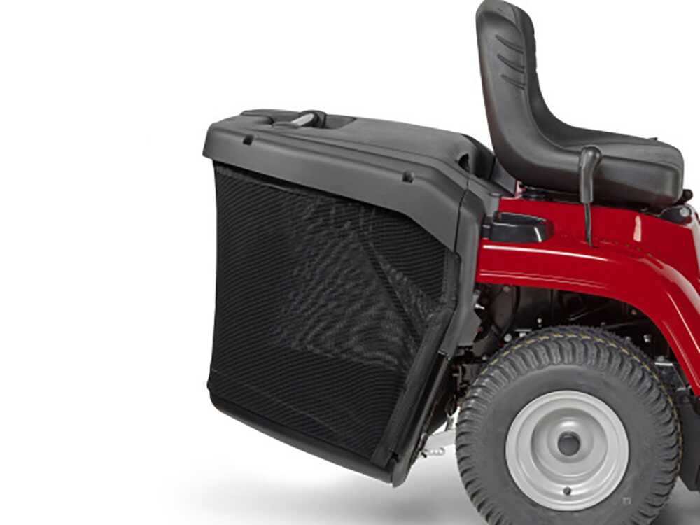 O Castelgarden XDC 140 é um trator corta-relva a gasolina concebido para a manutenção de jardins e zonas relvadas. Está equipado com um motor STIGA ST 350 de 352 cm³,