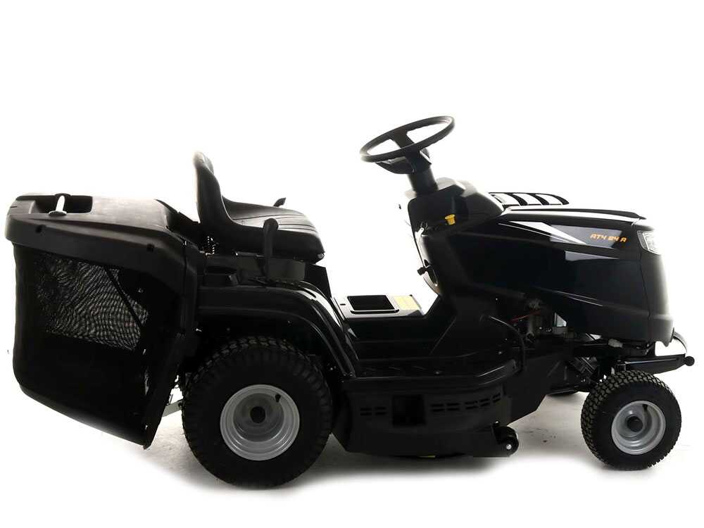O Alpina AT4 84 A é um trator corta-relva a combustão equipado com um motor ST 350 de 352 cm³