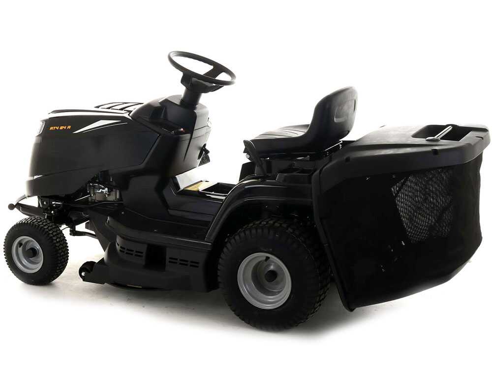 O Alpina AT4 84 A é um trator corta-relva a combustão equipado com um motor ST 350 de 352 cm³